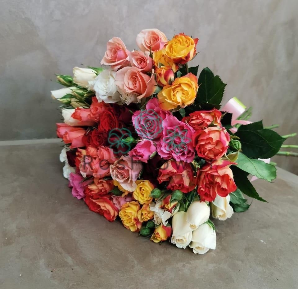 Букет цветов из: Розы в Гайны