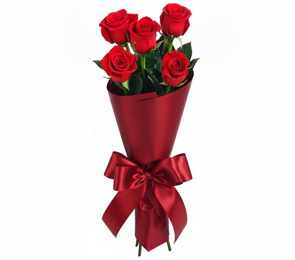 Букет 5 Красных роз Эдлесс Лав в Гайны