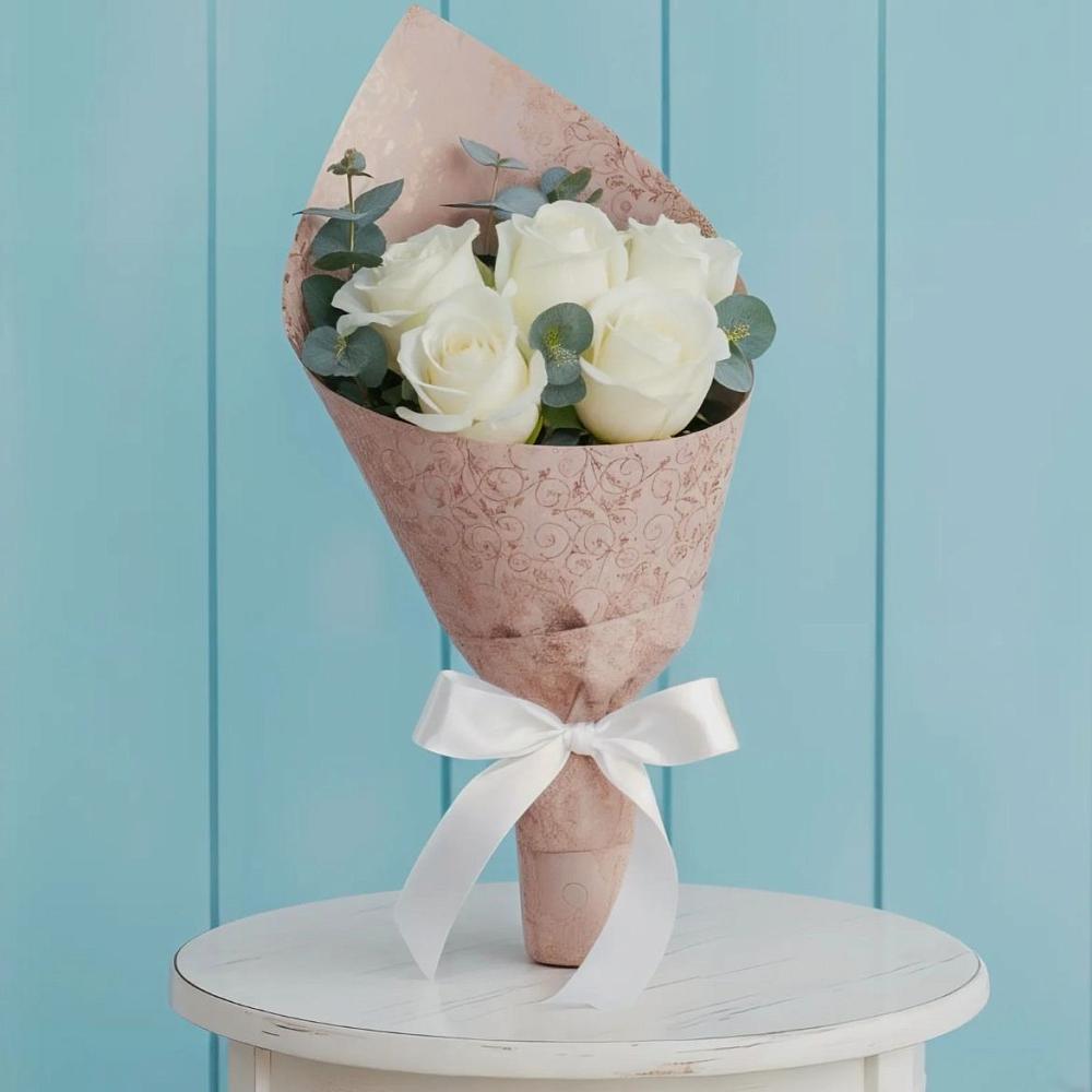 Букет цветов из: Розы в Гайны