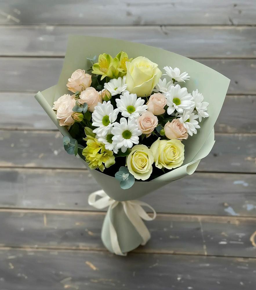 Букет цветов из: Альстромерии, Розы и Хризантемы в Гайны