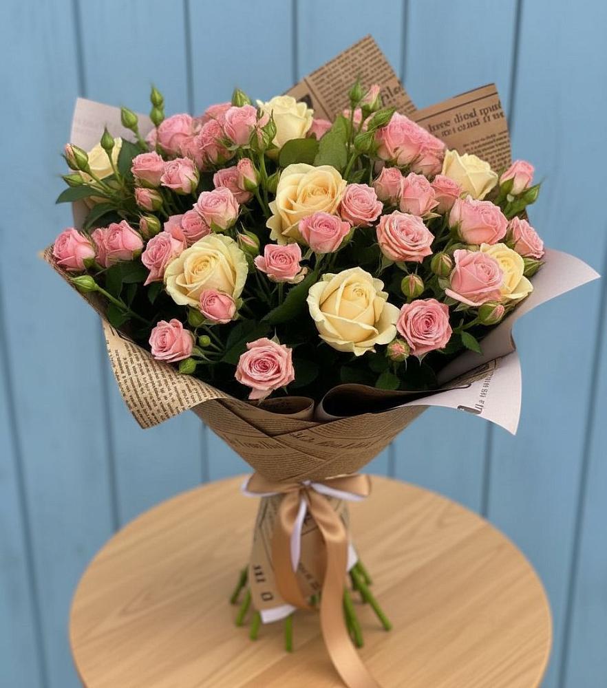 Букет цветов из: Розы в Гайны