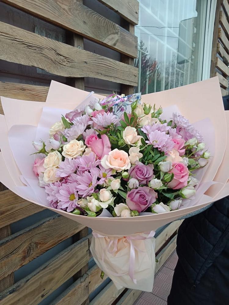 Букет цветов из: Розы и Хризантемы в Гайны