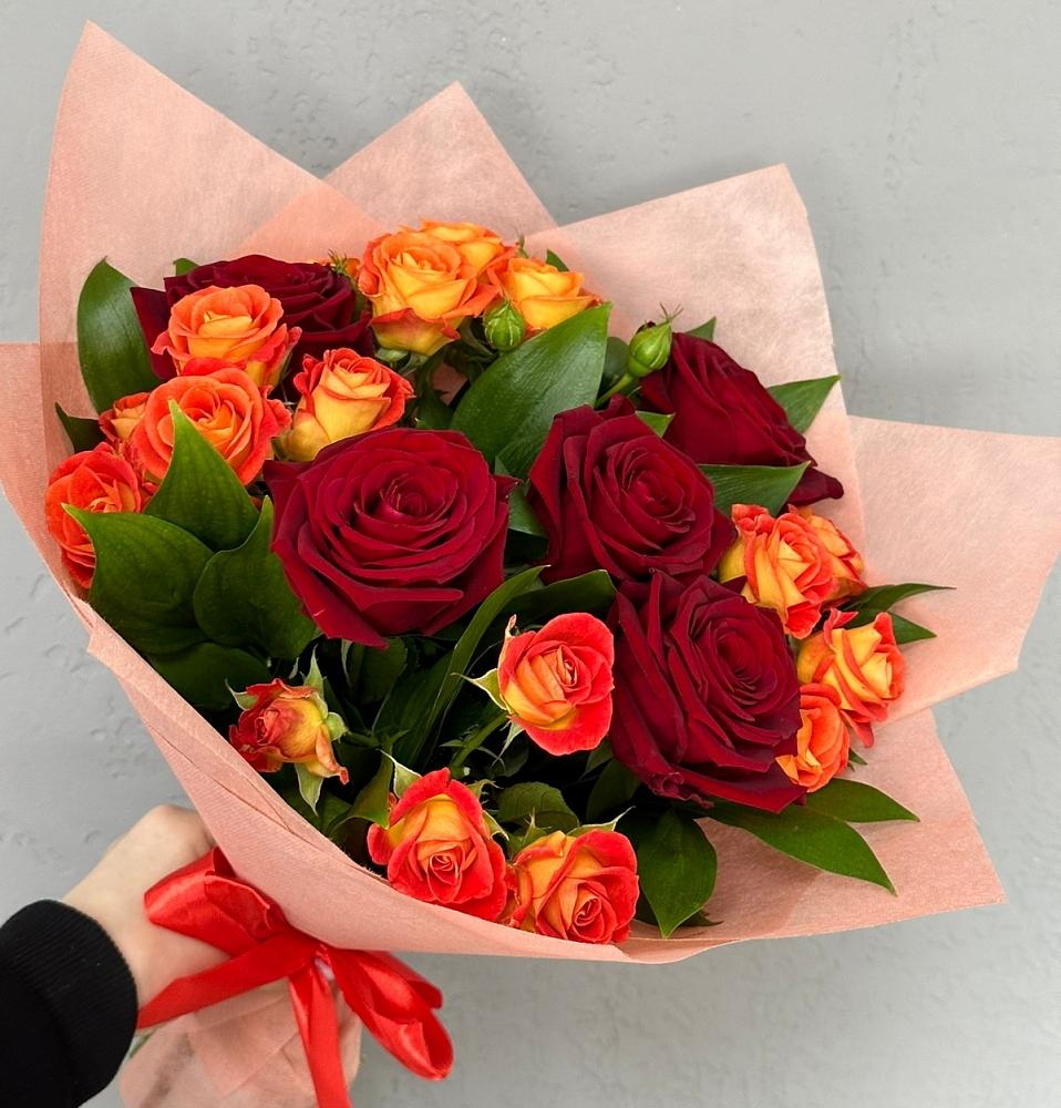 Букет Любовь и восторг в Гайны