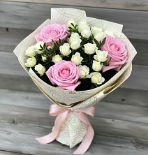 Букет цветов из:  Розы в Гайны