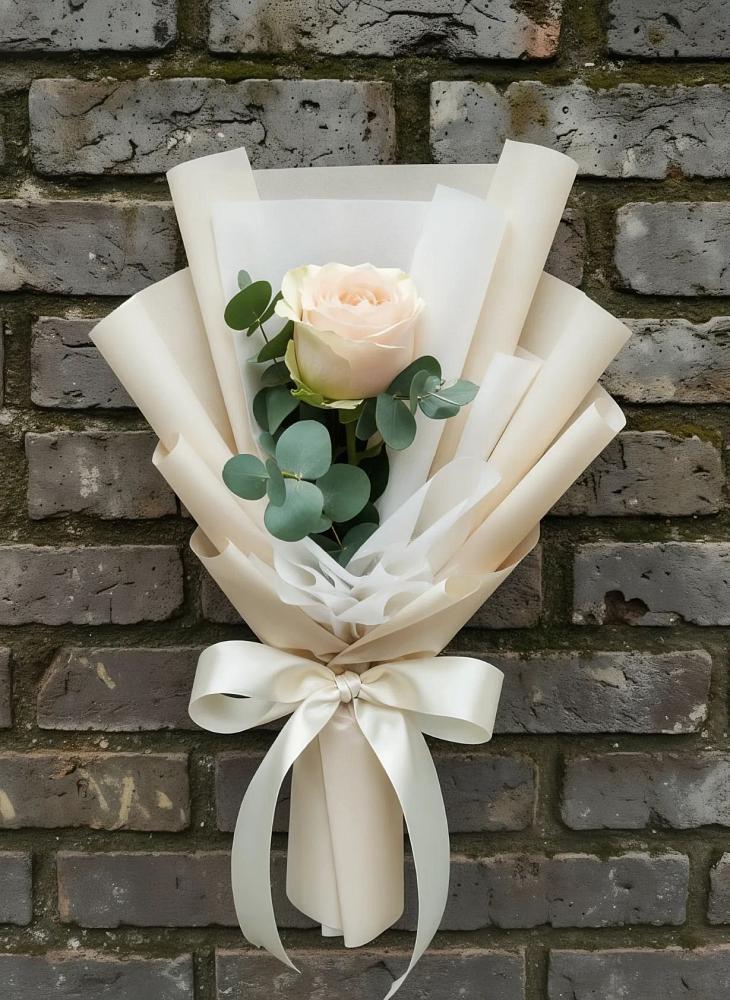 Букет цветов из: Розы в Гайны