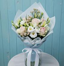 Букет цветов из:  Розы и Лизиантусы в Гайны