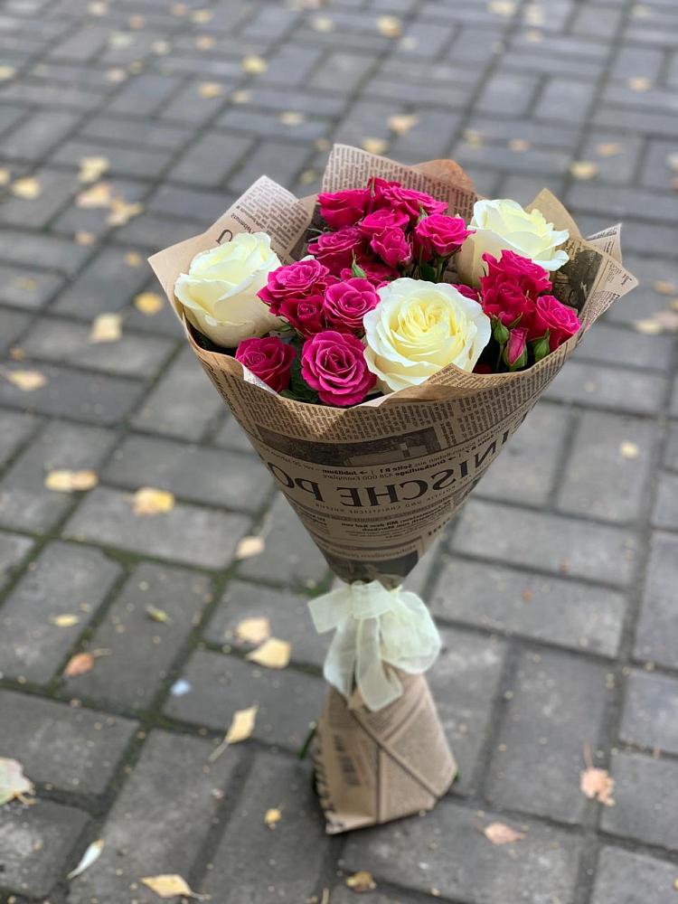 Букет цветов из: Розы в Гайны