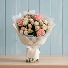 Букет цветов из:  Розы в Гайны