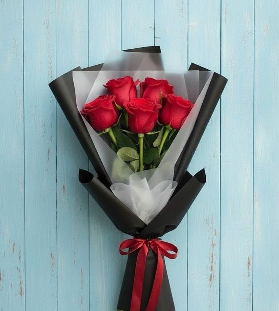 Букет цветов из: Розы в Гайны